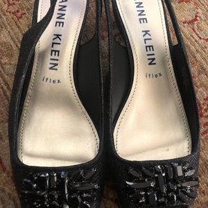 Beautiful low heel evening dress shoe